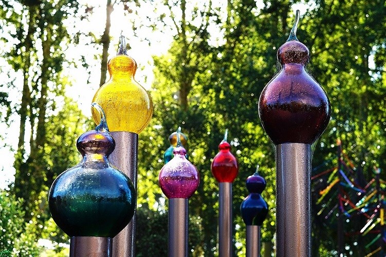 Lava Glass Sculpture Garden Birds